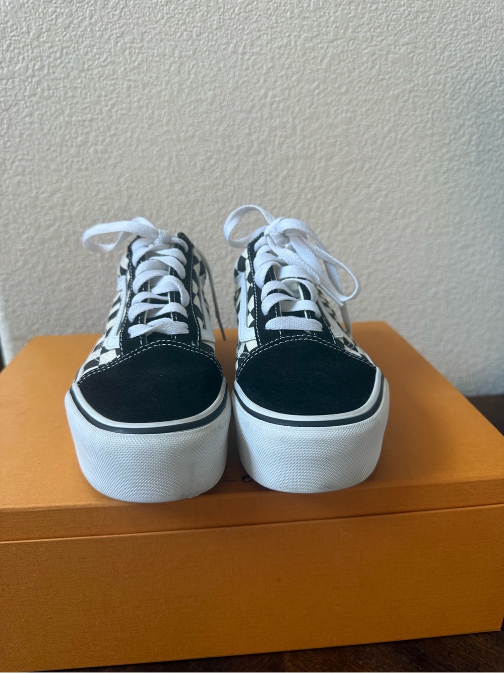 Vans Old Skool Stackform Checkerboard Platform Sneakers Women’s 5.5 Men’s 4 EUC - Picture 5 of 12